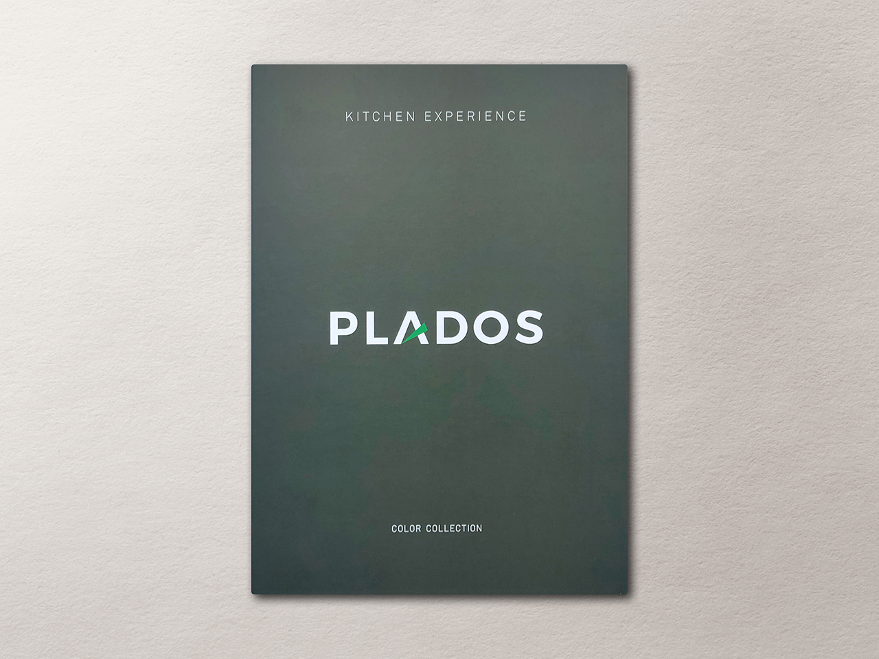 Copertina catalogo Plados cucina.