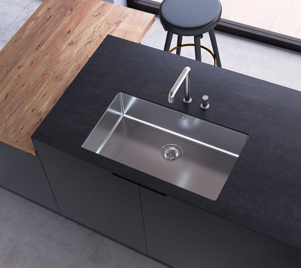 Lavello da cucina moderno con rubinetto e piano.